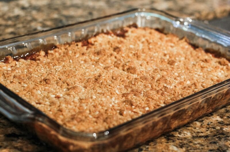 Crumble aux Pommes RapideUn dessert britannique réconfortant, alliant douceur des pommes et croustillant gourmand !